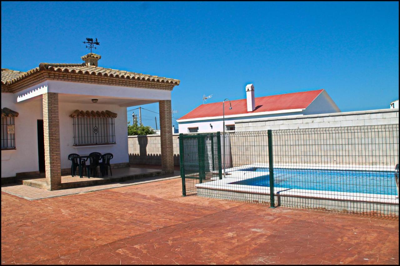 Chalet Arroyo Majadales 107 コニル・デ・ラ・フロンテラ エクステリア 写真
