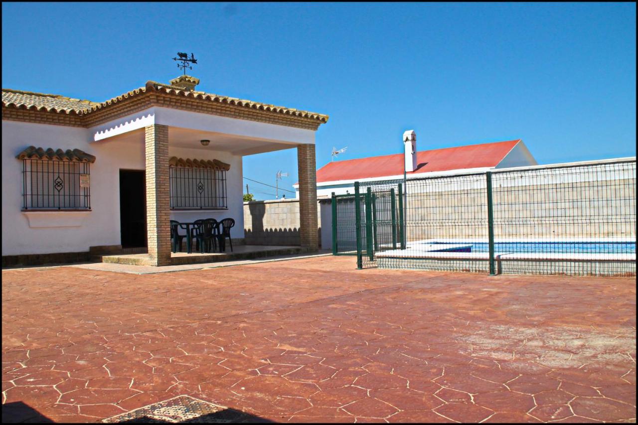 Chalet Arroyo Majadales 107 コニル・デ・ラ・フロンテラ エクステリア 写真